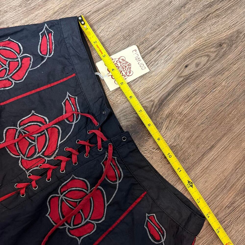 cordelia deadstock y2k and red rose skirt lace up front new with tags small - Picture 3 of 8